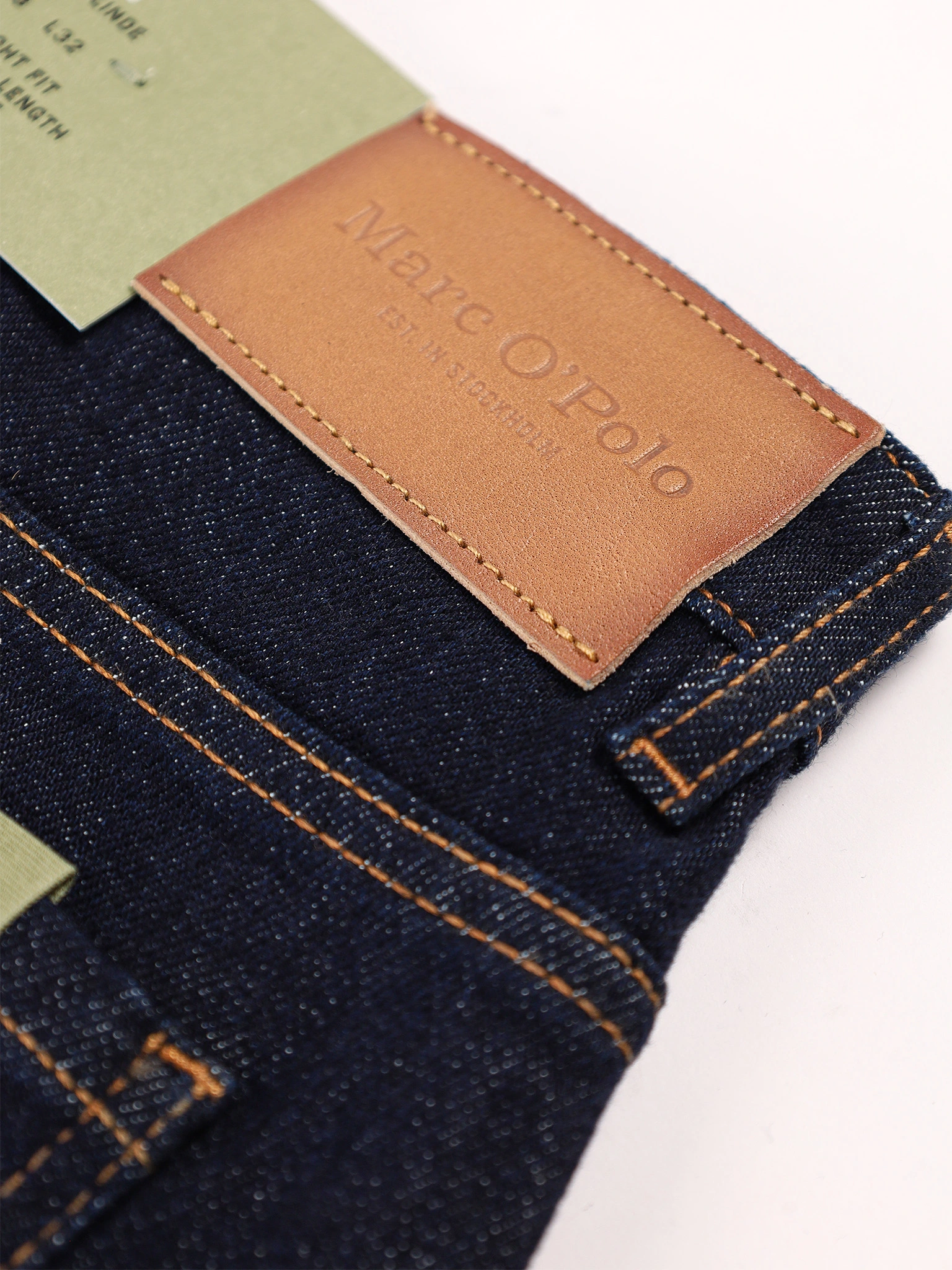 Джинсы темно-синего цвета из смесового хлопка